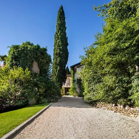 Borgo Il Mezzanino * Saló