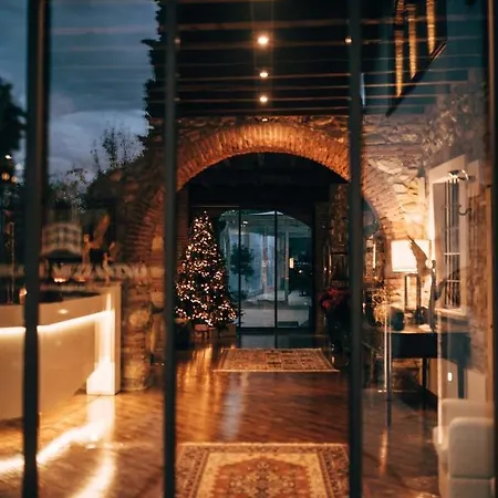 Borgo Il Mezzanino * Salo