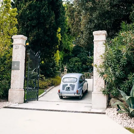 Farm stay Borgo Il Mezzanino Salo