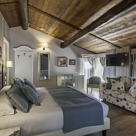Borgo Il Mezzanino Farm stay *