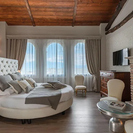 Borgo Il Mezzanino Κατάλυμα σε φάρμα *